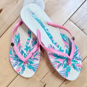 Lilly Pulitzer Palm Print Flip Flops – Pink Strap – Women’s Flip Flops